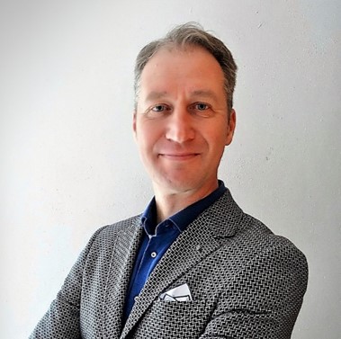 Leomont Wouda Leomont Wouda - International Business Development Director TraXall International